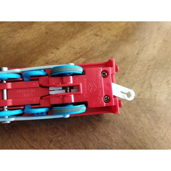 Thomas & Friends Trackmaster Hit Motorized The Tank Engine 2006 Works - Picture 10 of 10